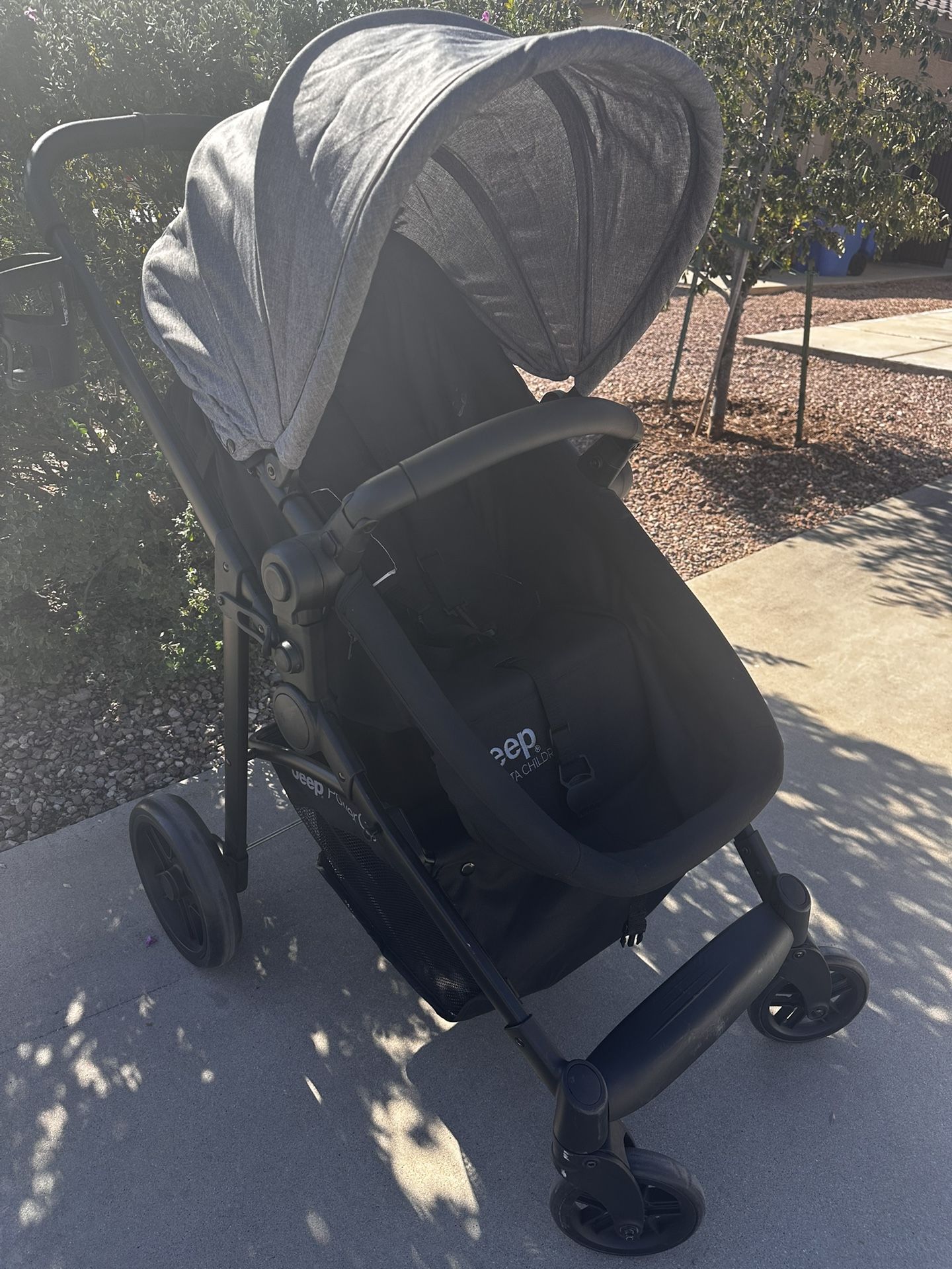 Jeep Power Glyde Stroller By Delta