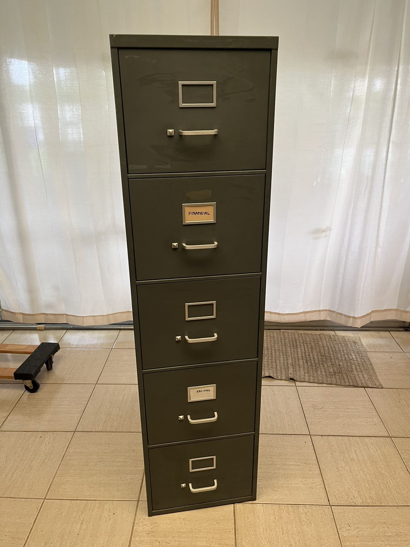 Metal File Cabinet 
