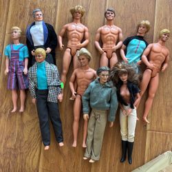 lot of ken dolls