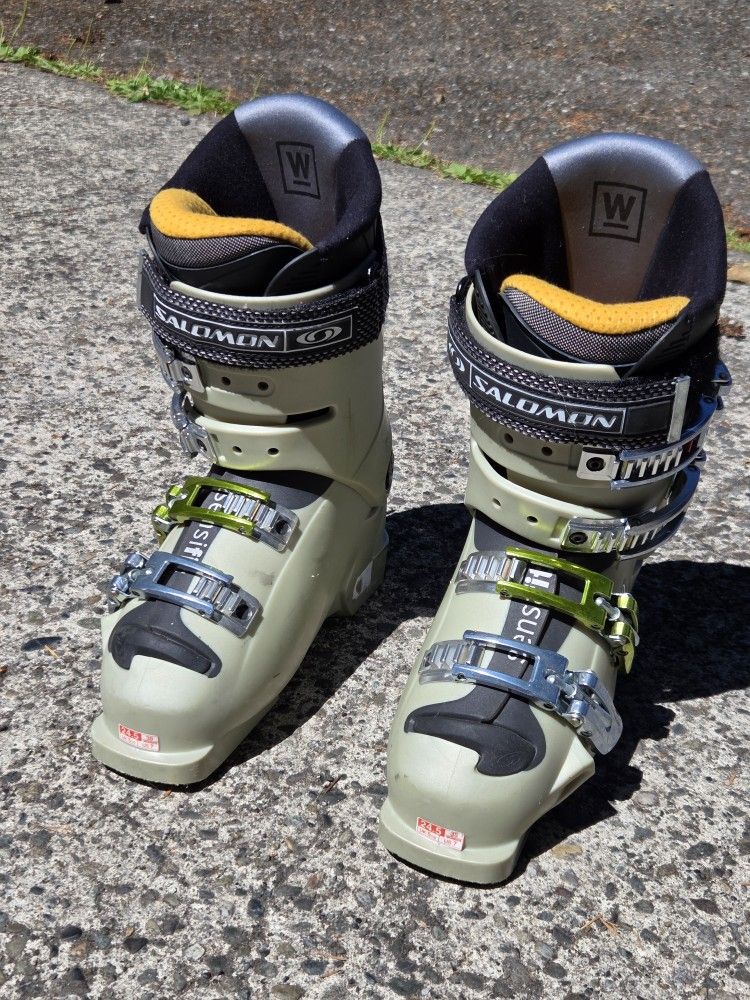 Salmon XWave 9 Women's Ski Boots Flex 90