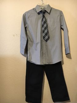 Boys set like new size 6-7