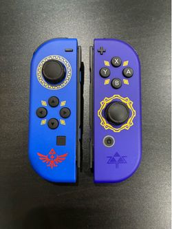 Nintendo Switch Joy-Cons - The Legend of Zelda Skyward Sword HD Edition