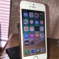 Apple iPhone SE 16GB Unlocked 
