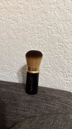 Laura Geller Kabuki Makeup Brush