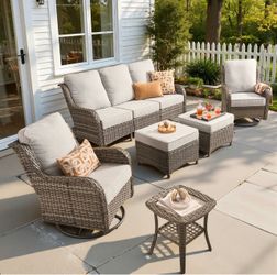 Patio furniture set outdoor new in the box