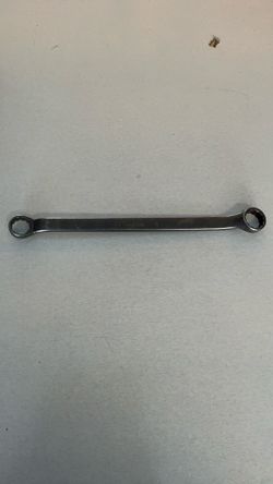 Snap On 5/8 - 11/16 wrench  GXB 2022