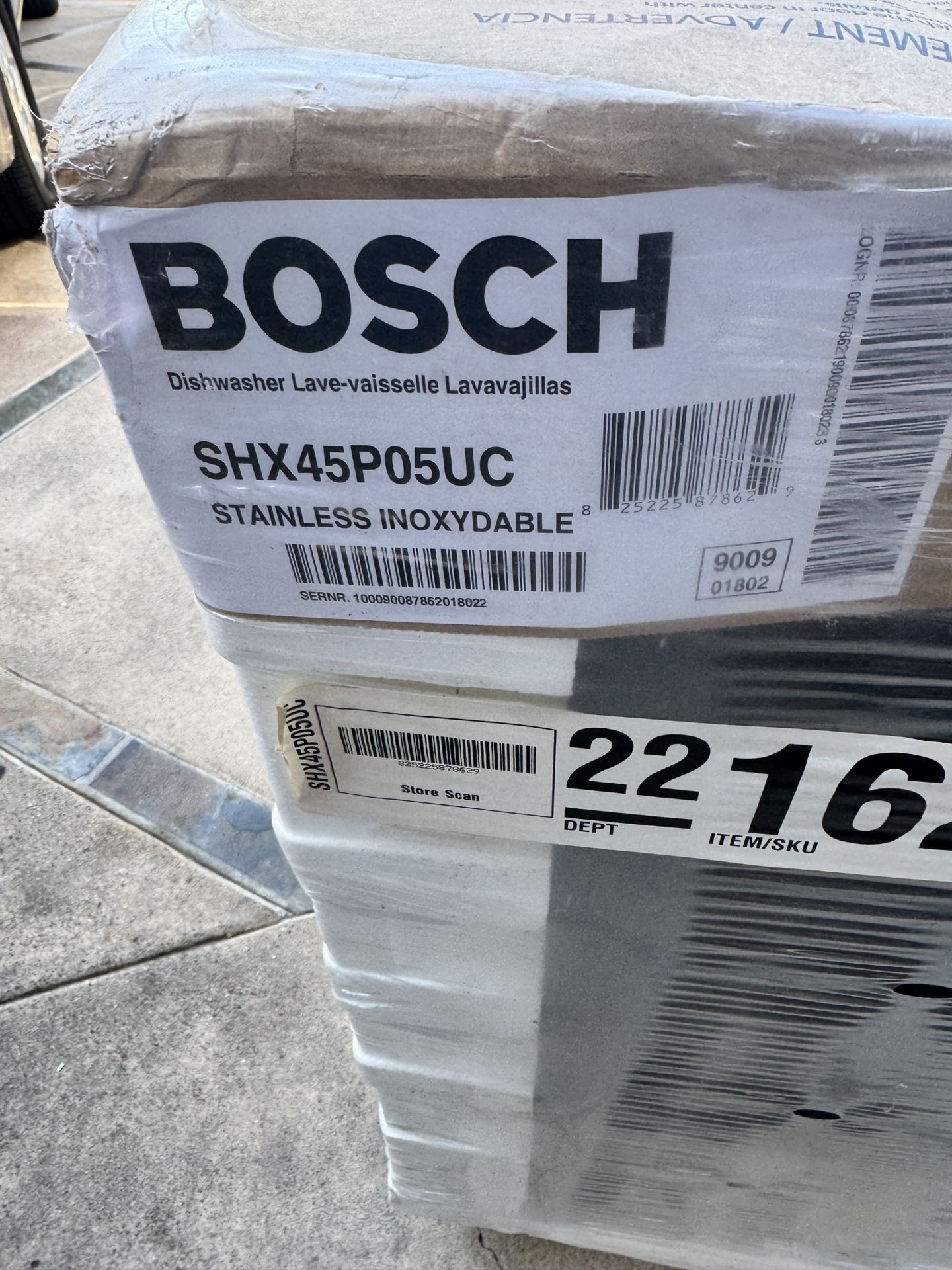 NEW IN BOX BOSCH 500 Series. POCKET HANDLE 3 RACK STAINLESS STEEL DISHWASHER 10/29/25