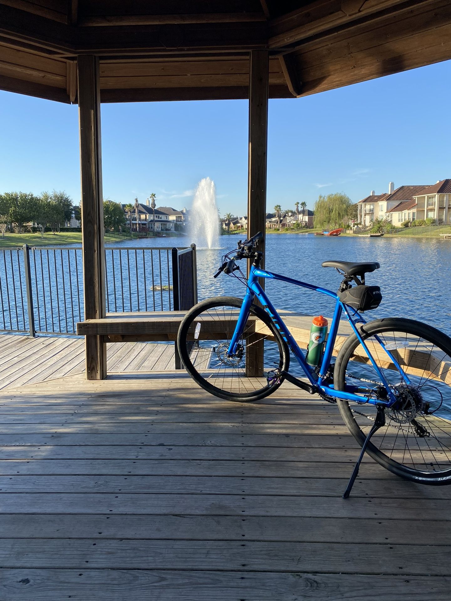 Giant Escape 2 Disc Bike