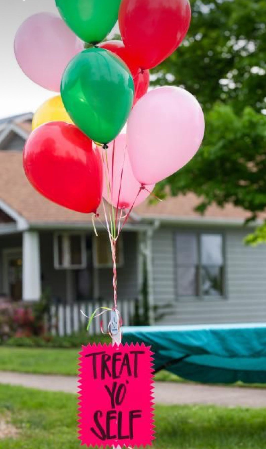 Mini ESTATE SALE Clothes Furniture accessories And More !