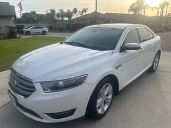 2015 Ford Taurus