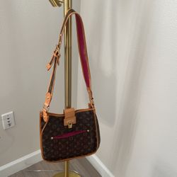 Crossbody