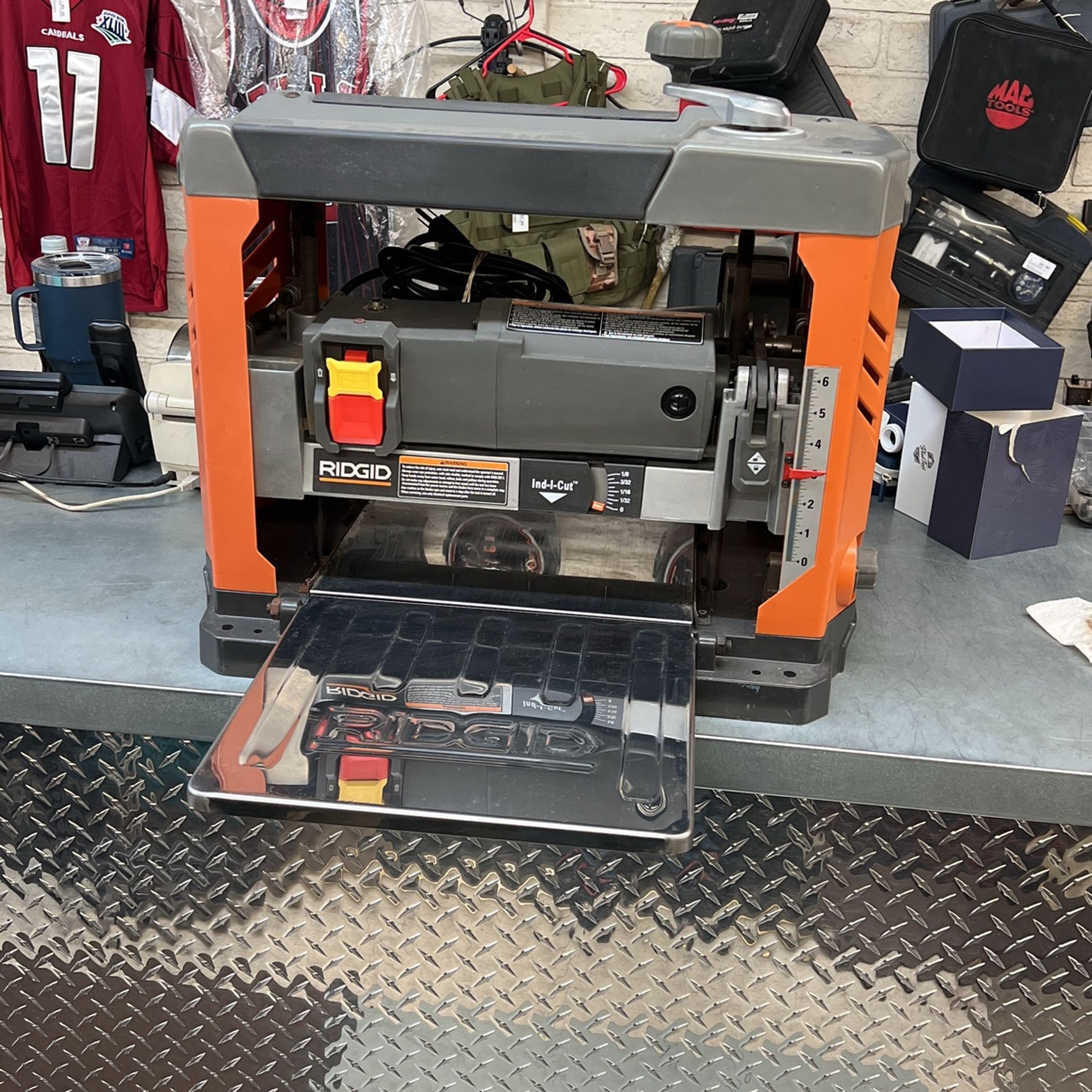 Ridgid R4331T Woodworking 13” Thickness Planer