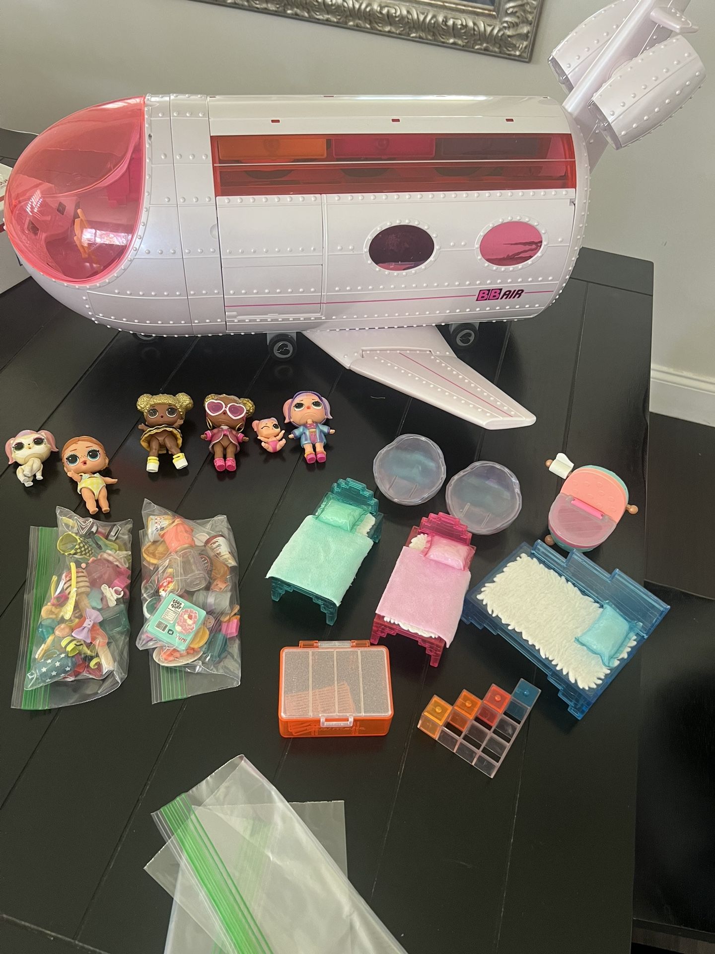 LOL Surprise Travel Plane And Dolls, Furniture And Accessories