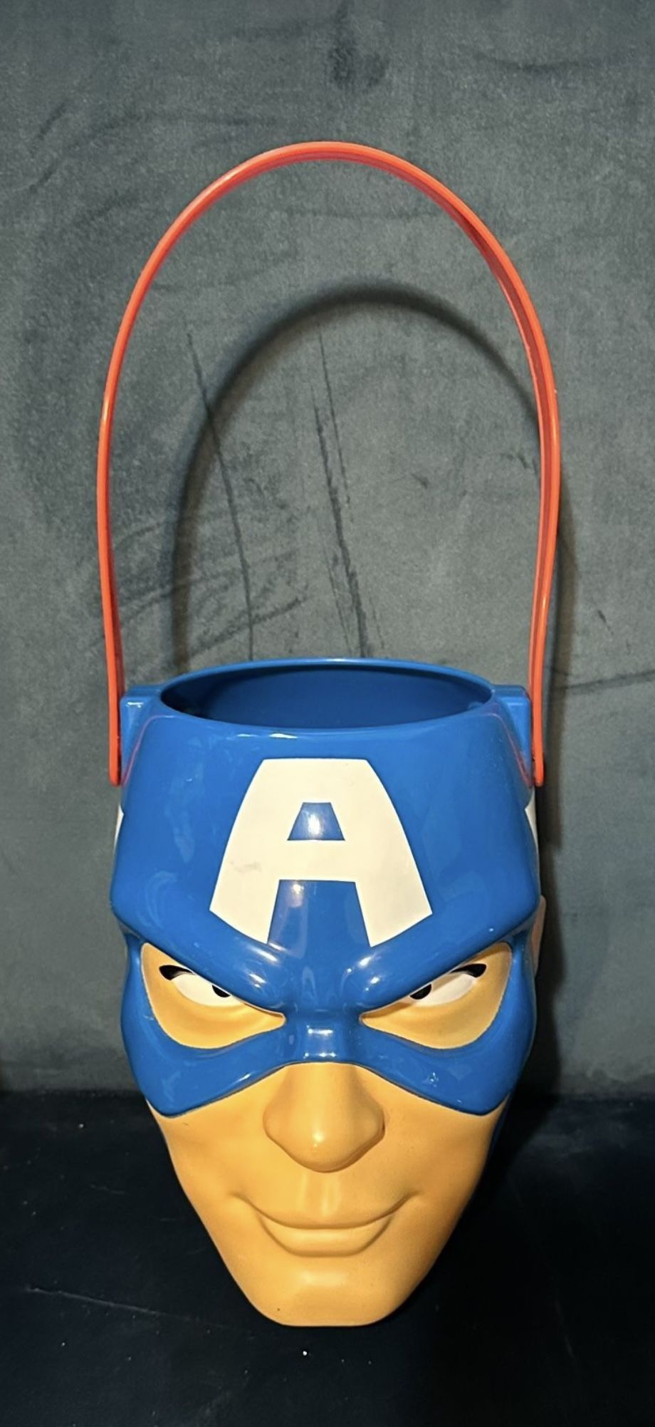 Limited edition captain America Halloween/popcorn bucket