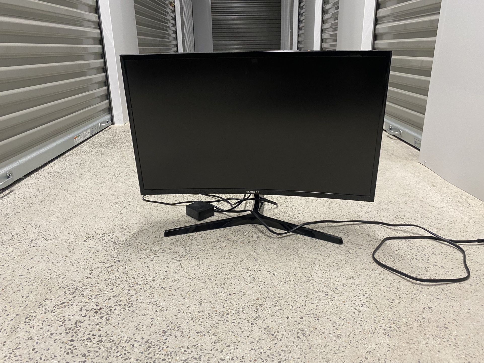 27” Curved  Samsung Monitor