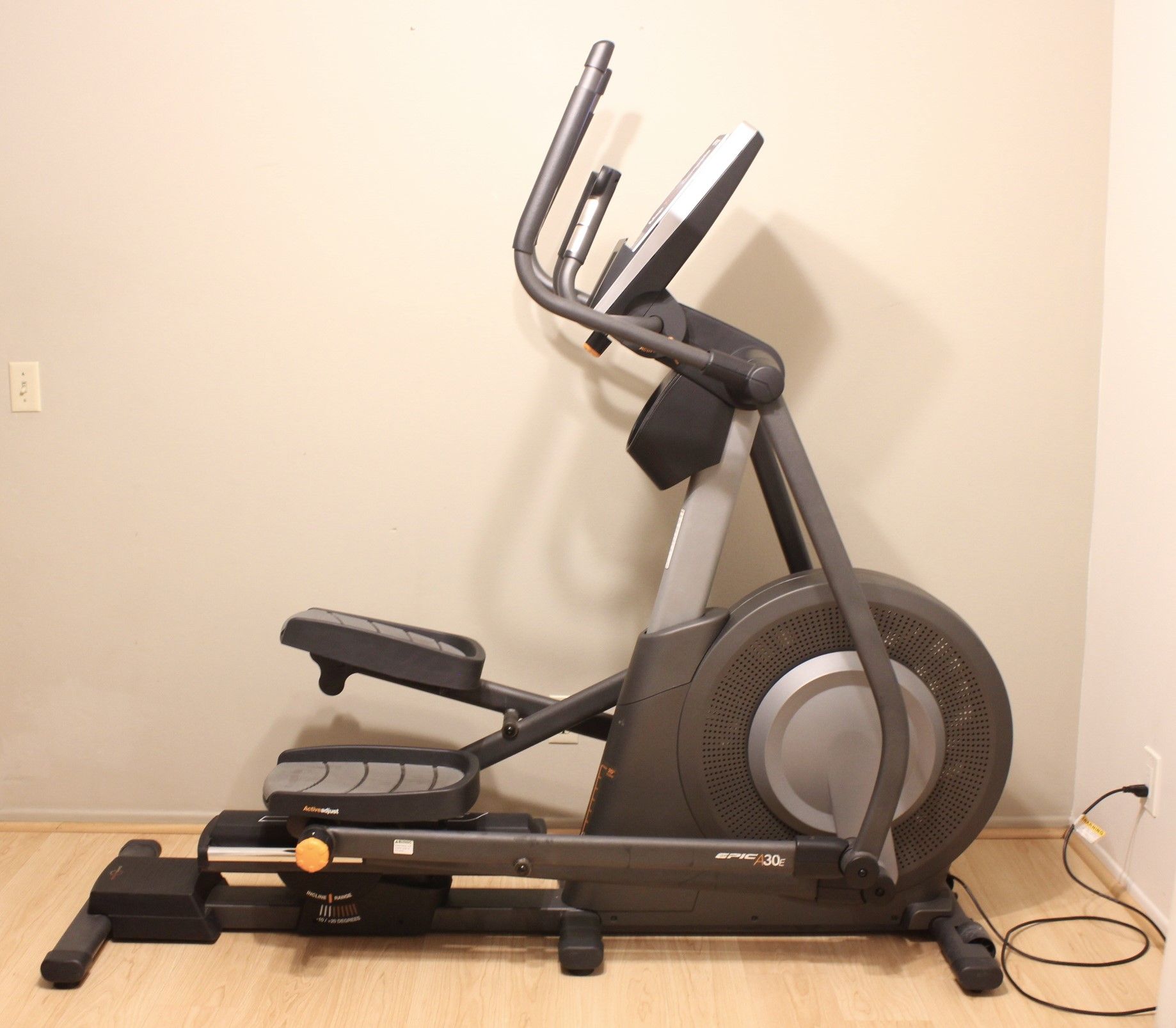 EPIC A30E Elliptical Cross-Trainer Exercise Workout Machine Fitness Home Gym