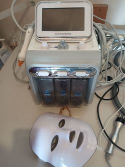 7 IN 1 FACIAL CLEANSING MACHINE