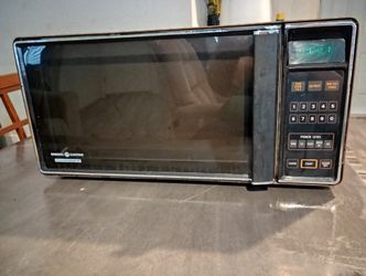 Vintage General Electric Microwave 