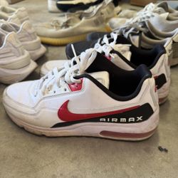 Men’s Sz  9/9.5