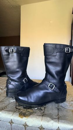 Ugg boots size 8