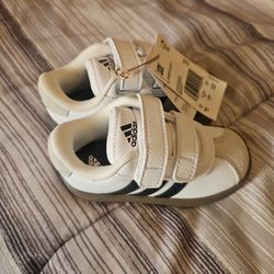 Adidas Kids Size6