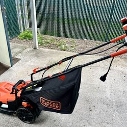 Black & Decker Electric Lawn Mower 15 Inch