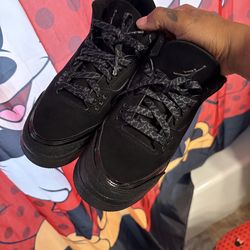 Black cat Jordan’s