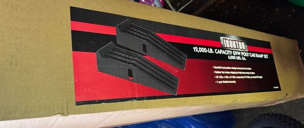 Car Ramps used 1x in original box