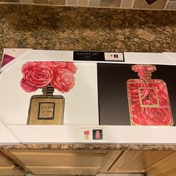 Set Of 2 Canvas