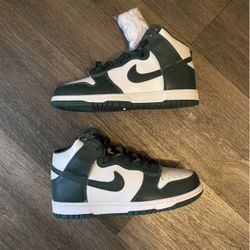 Nike Dunk Spartan Size 8 Men 