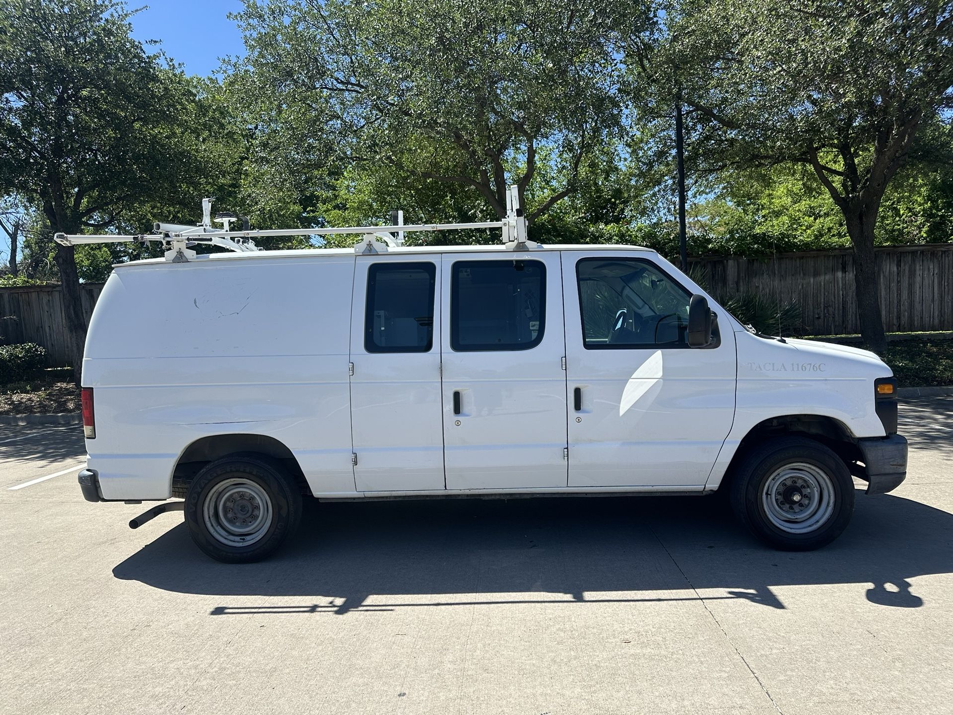 2014 Ford E-150
