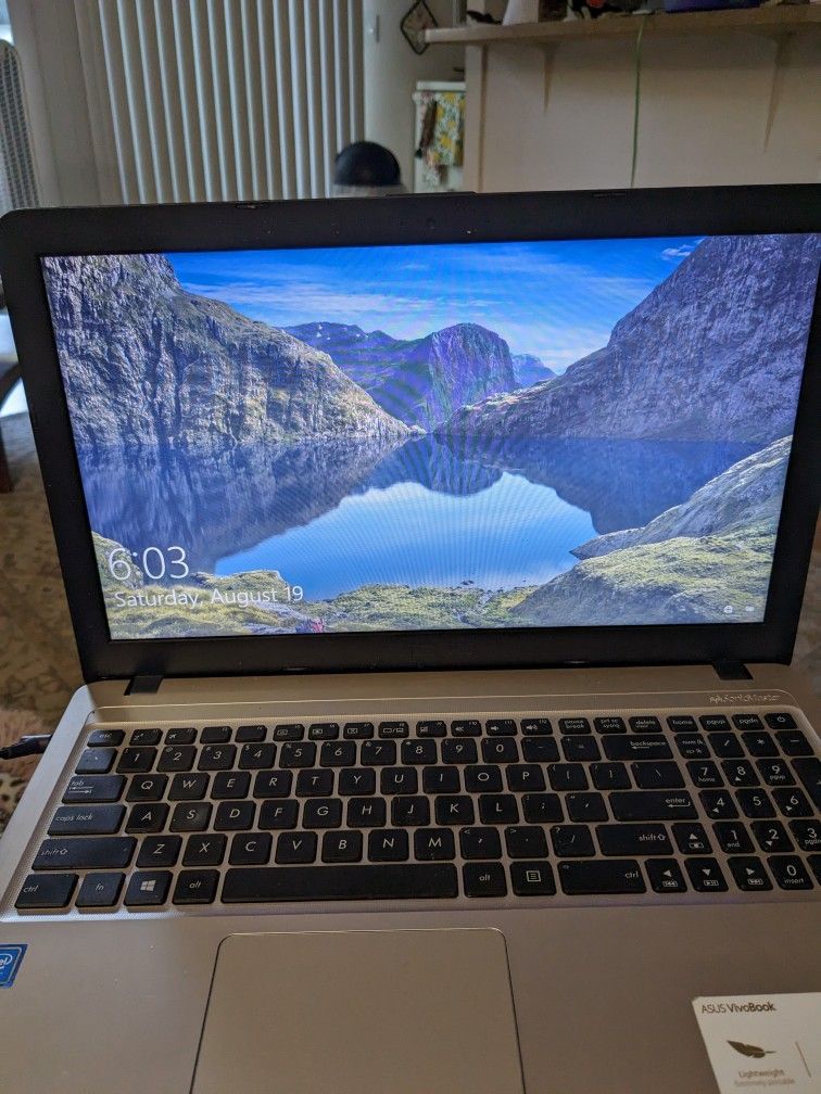 ASUS VIVOBOOK LAPTOP