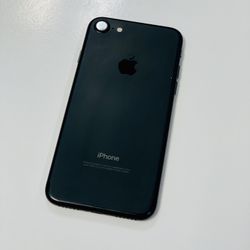 IPhone 7   128GB Fully unlocked 