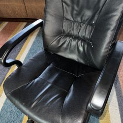 FREE OFFICE CHAIR