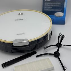 ECOVACS Robotics - Deebot Robot Vacuum - White - DM82