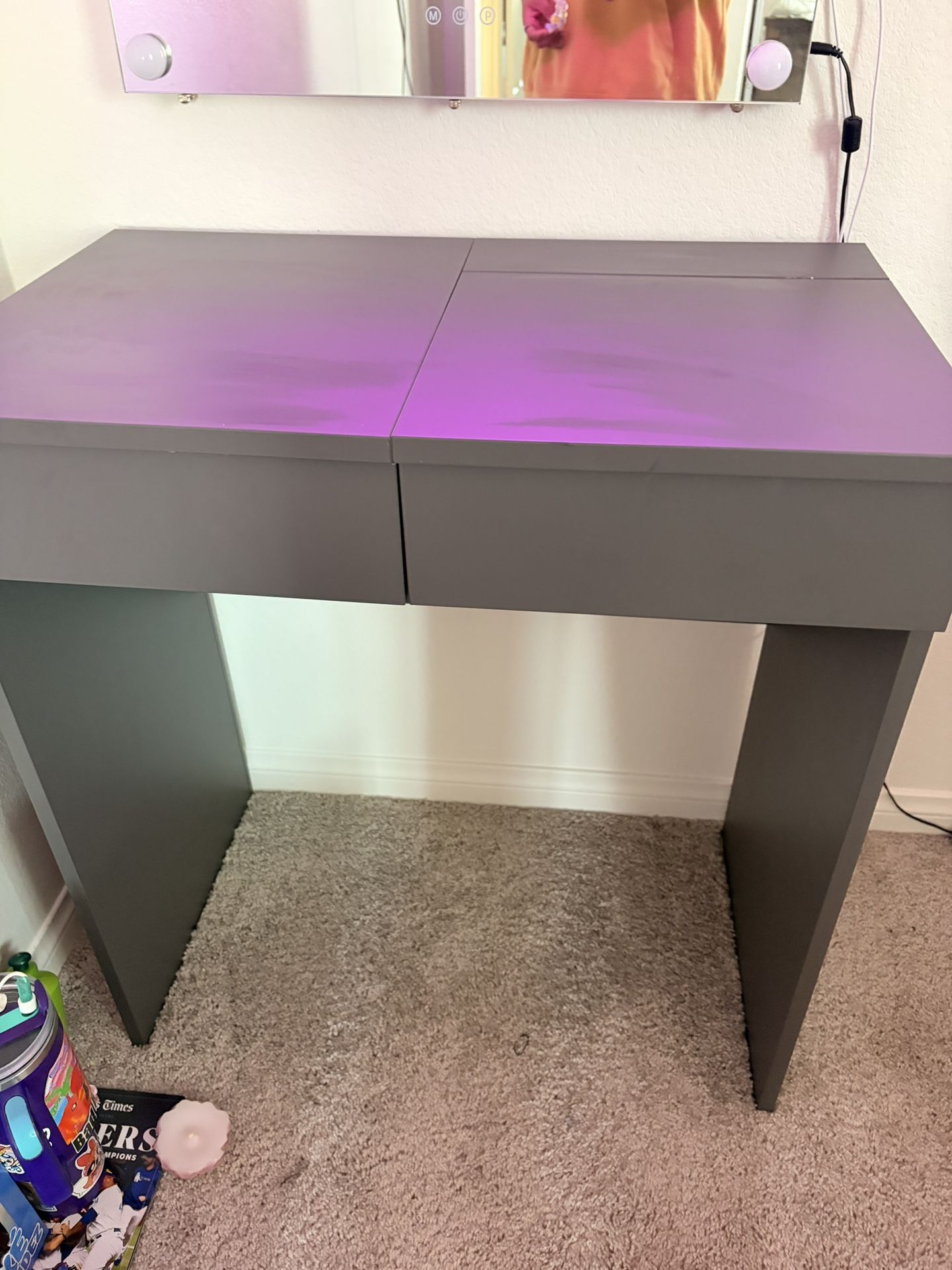 Small Grey And Red Vanity / Desk