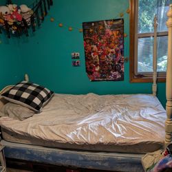 FREE Twin Sized Bed (Need Gone ASAP)