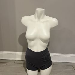 Email Mannequin 
