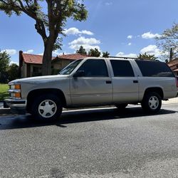1999 Chevrolet Suburban