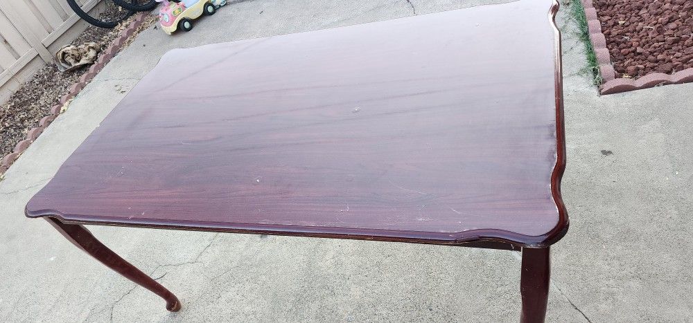 Free Table