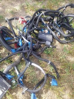 5.3 LS Stock Harness AND ECU!