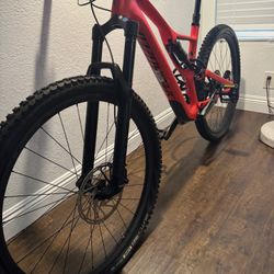 Mountain Bike