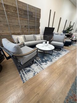 4 Piece Outdoor Patio Set *New Patio Furniture*
