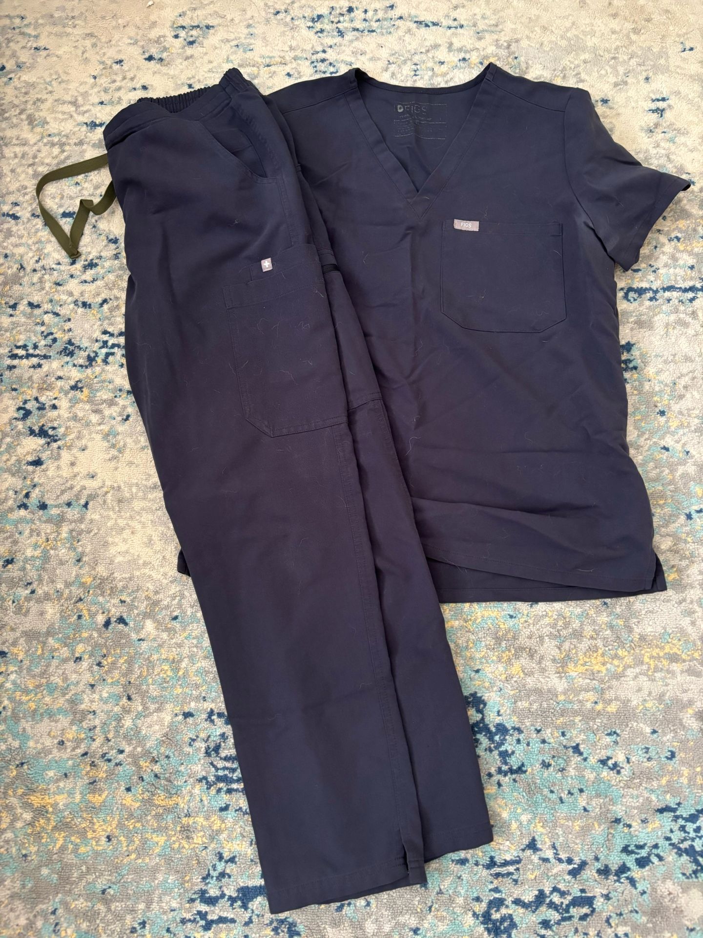 FIGS Scrubs Set, Small, Quiet Navy
