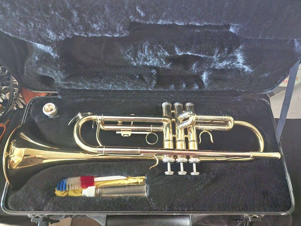 Roy Benson TR 202 Trumpet
