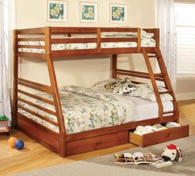 Twin/full size oak bunkbed with orthopedic mattress included