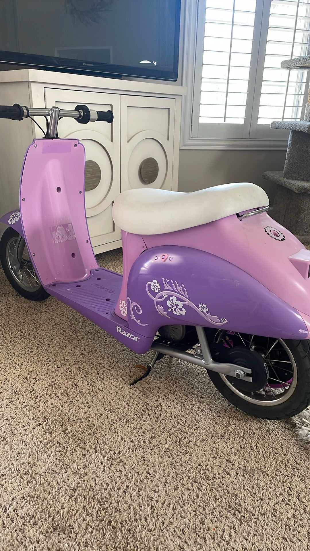 Razor Scooter…YES, It’s Available If It’s Up!