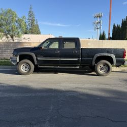 2005 Chevy 2500 HD