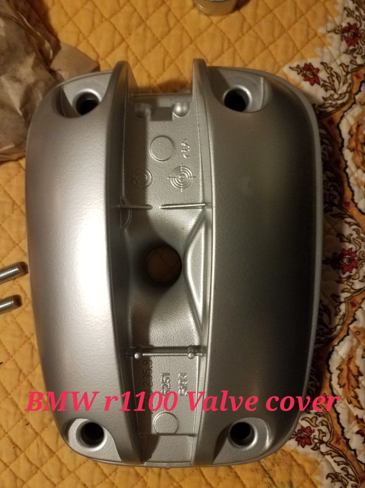 BMW R1100 Valve Covers ( New)