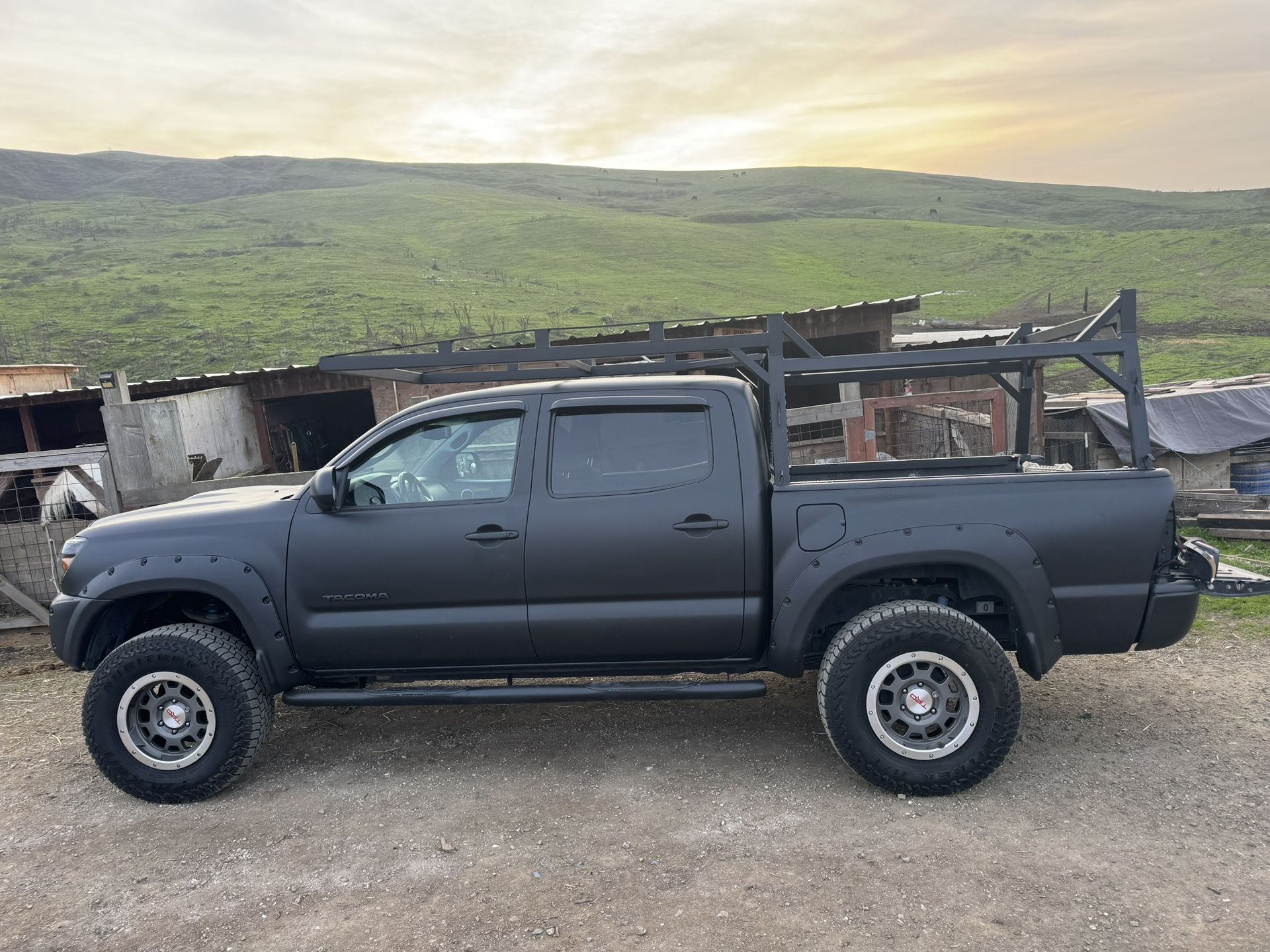 Square Pipe Ladder Rack For Toyota Tacoma 5ft Bed 